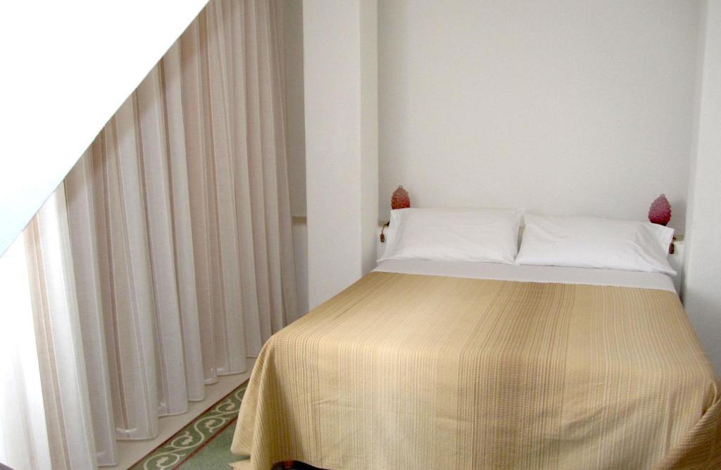 Hotel Santa Marina Antica Foresteria Santa Marina Salina Habitación foto