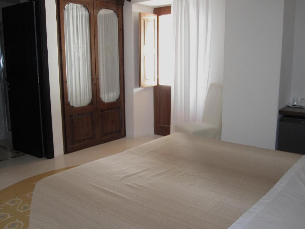 Hotel Santa Marina Antica Foresteria Santa Marina Salina Habitación foto